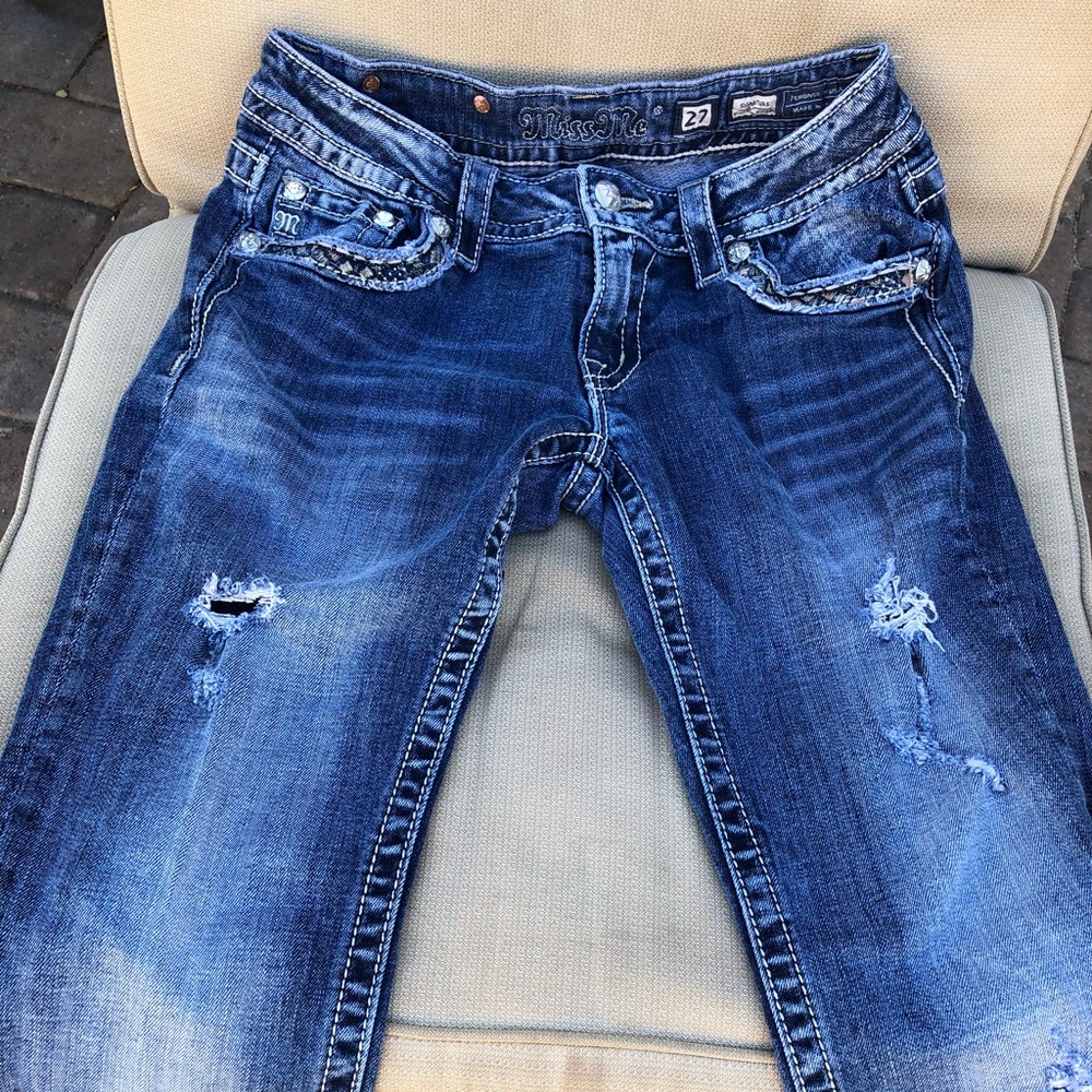 Miss Me capris  EUC size 27